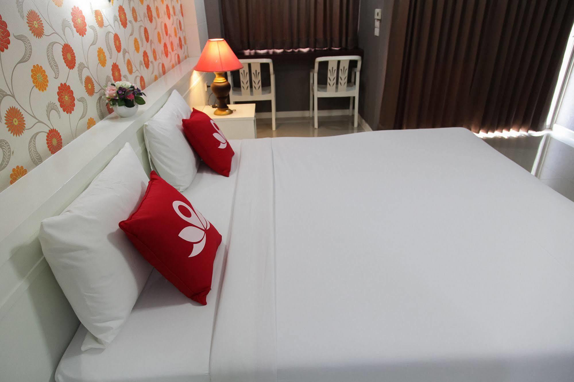 Zen Rooms Bangchak Bangkok Exteriér fotografie